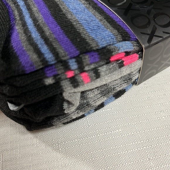 Women’s Low-Cut Socks 10 pairs nwt variety colors and prints stripes & animal - Picture 4 of 5